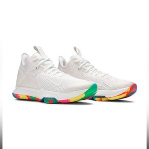 Nike LEBRON WITNESS IV EP- shoes